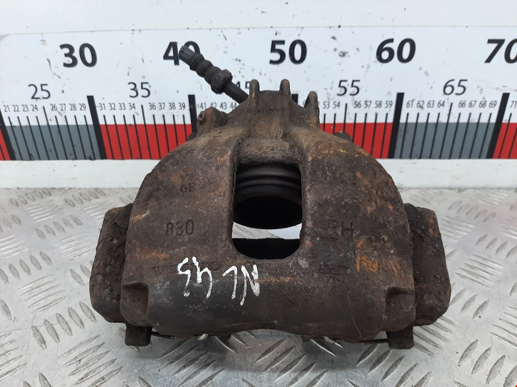 Суппорт передний правый VOLVO XC70 I 2000-2007