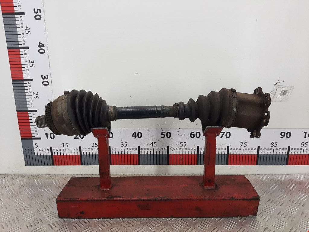 Полуось передняя правая (приводной вал шрус) Volkswagen Sharan 1 (1995-2010)