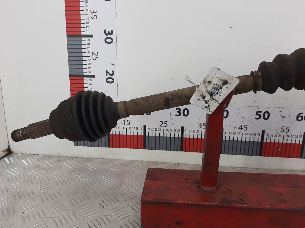 Полуось (привод, приводной вал) передняя правая FORD Fusion 2002-2012