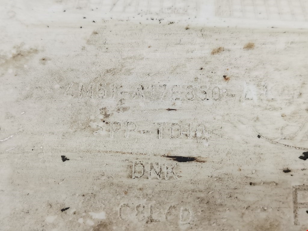 Кронштейн заднего бампера левый правый FORD Focus II 2005-2011