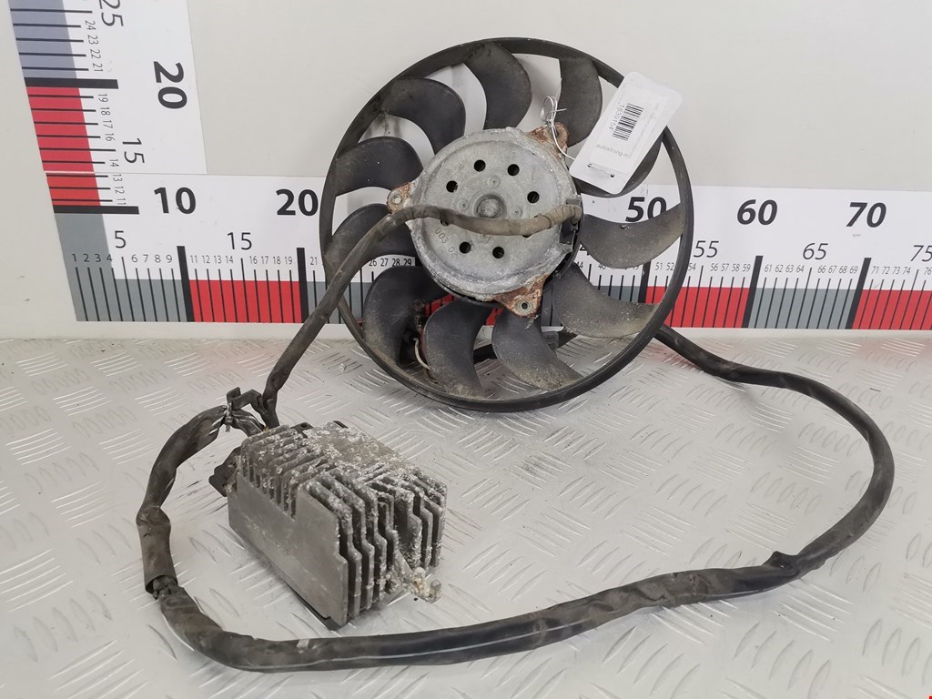Вентилятор радиатора кондиционера AUDI A4 B6 2001-2005