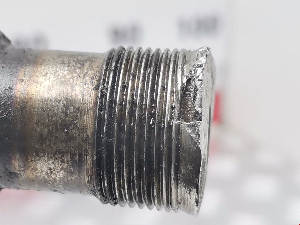 Полуось (привод, приводной вал) задняя правая MERCEDES-BENZ S-Class IV W220 1998-2005