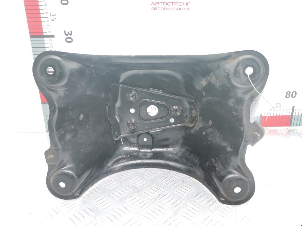 Кронштейн крепления запасного колеса TOYOTA RAV 4 XA30 2006-2012