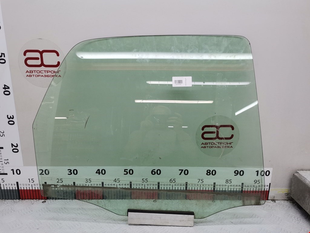 Стекло двери заднее правое OPEL Meriva A 2003-2010