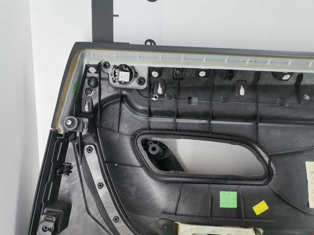 Обшивка двери задняя левая VOLKSWAGEN Passat CC 2008-2017