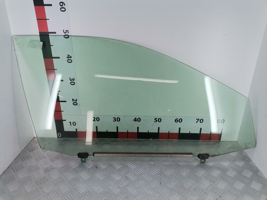 Стекло двери переднее правое LEXUS RX 300\330\350\400H 2003-2009