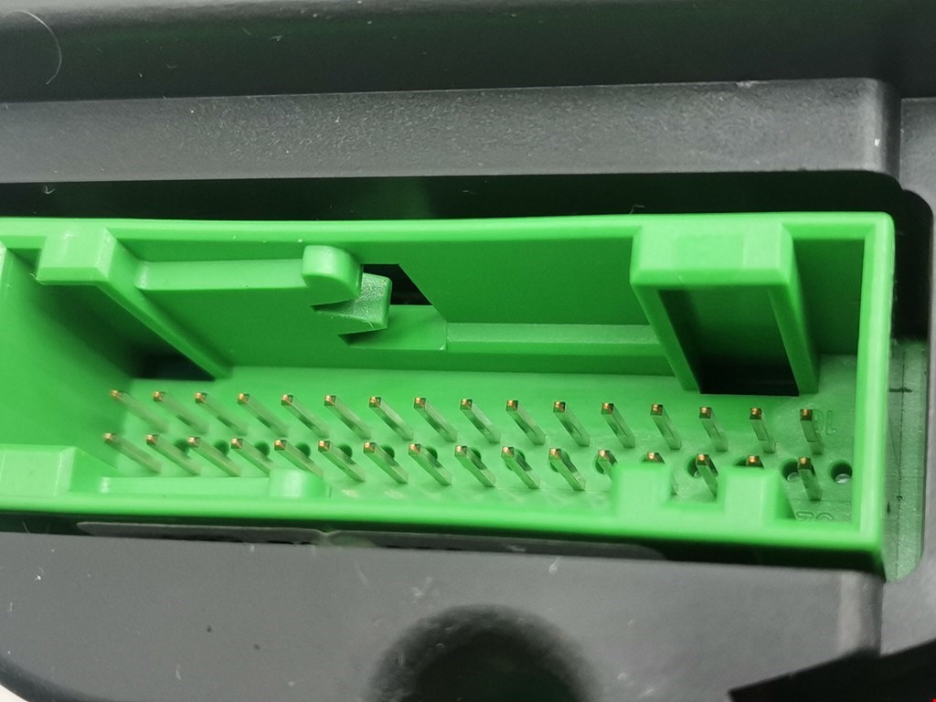 Панель приборов (щиток) VOLKSWAGEN Polo IV 2001-2009