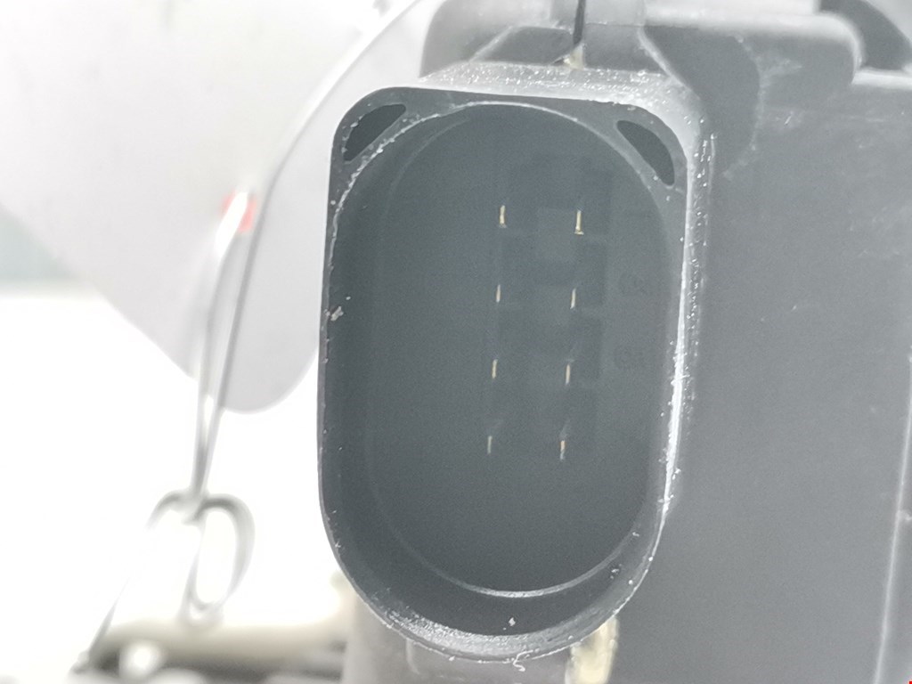 Замок двери передней правой VOLKSWAGEN Golf IV 1997-2003