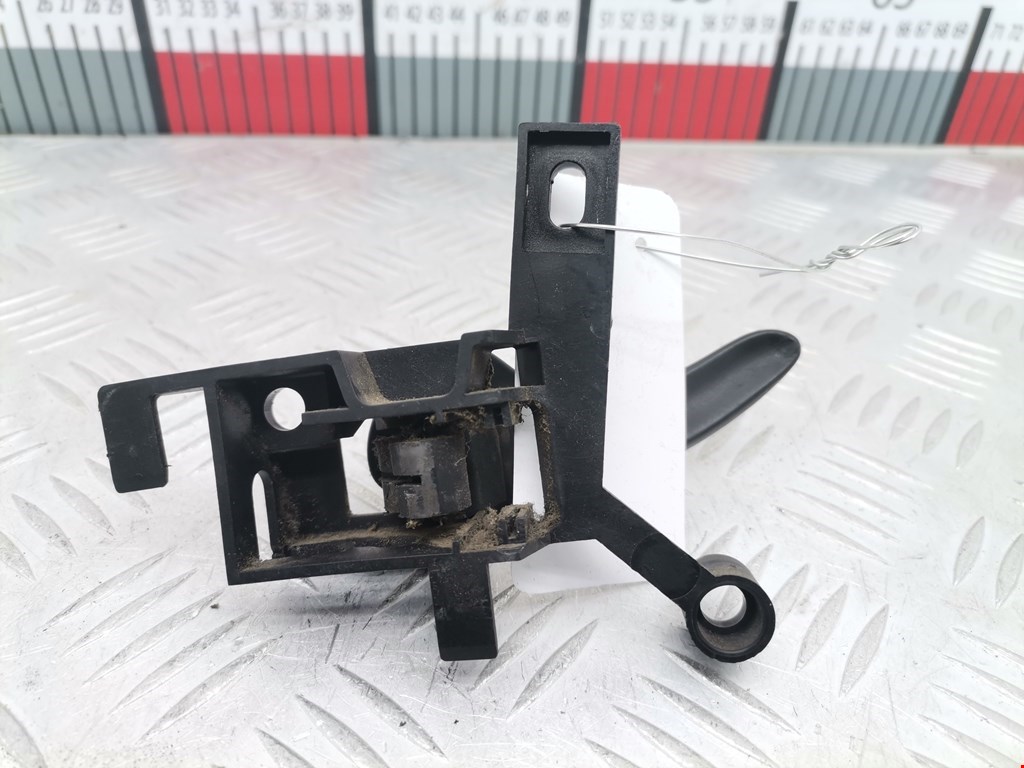 Ручка дверная задняя внутренняя правая VOLKSWAGEN Sharan 1995-2010