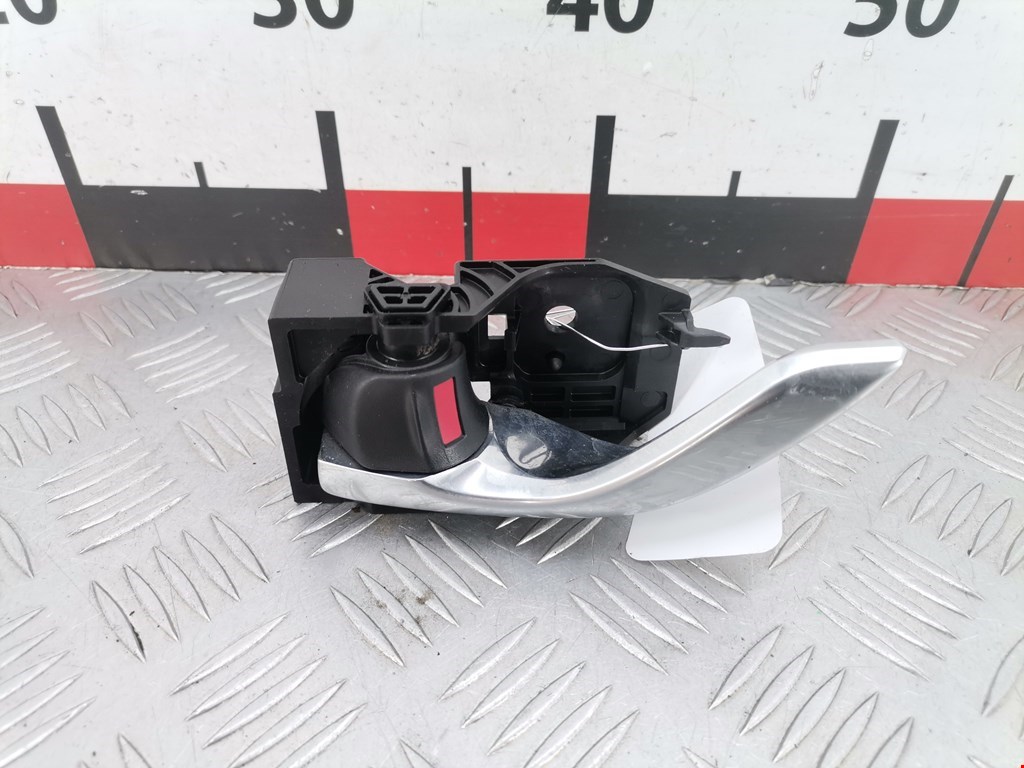 Ручка дверная задняя внутренняя левая MAZDA CX-5 2011-2017