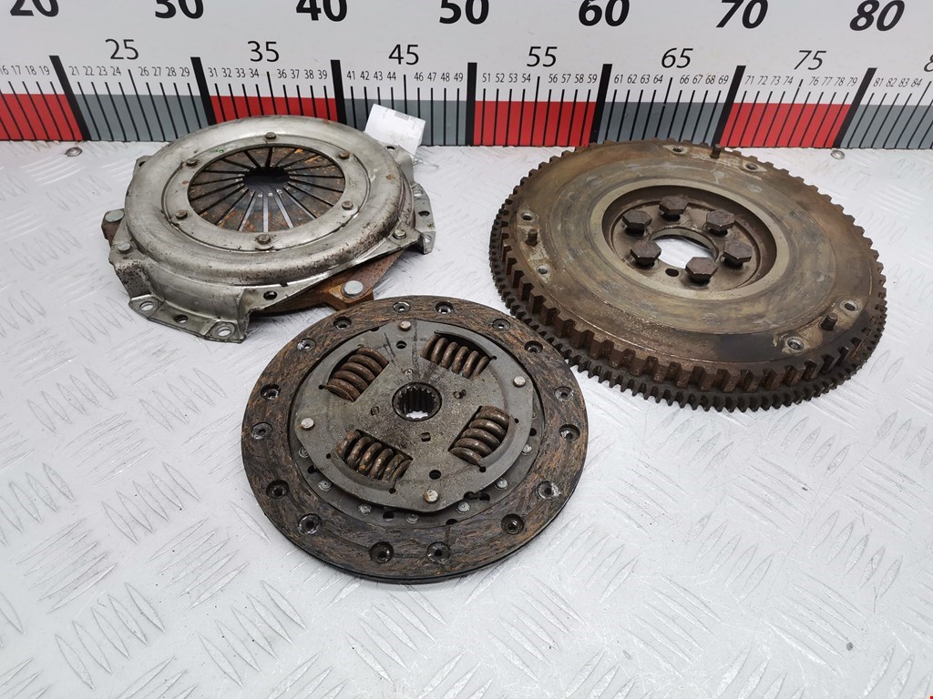 Маховик (демпфер сцепления) CITROEN C 2 2003-2008