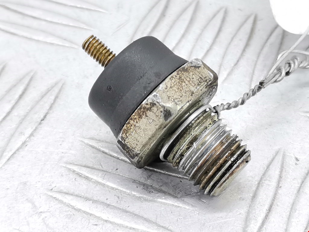 Датчик давления масла FORD Mondeo II 1996-2000