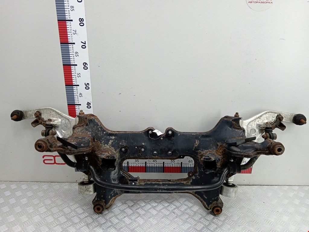 Балка передняя подрамник Nissan X-Trail T30 (2000-2007)