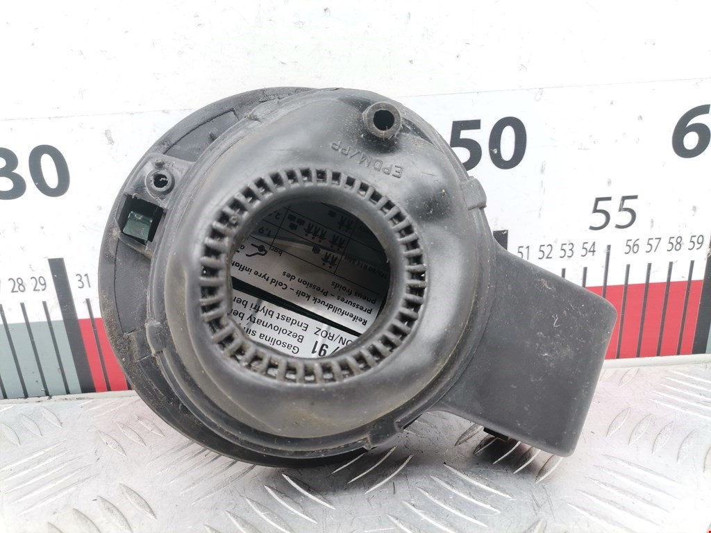 Лючок бензобака VOLKSWAGEN Golf IV 1997-2003