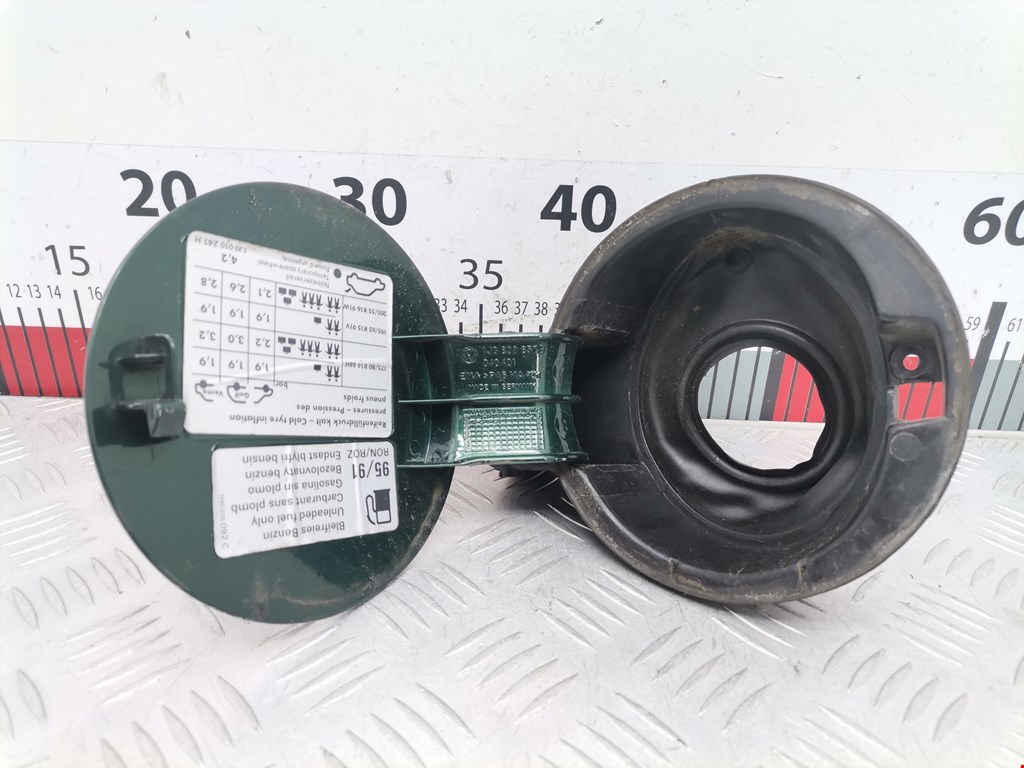 Лючок бензобака VOLKSWAGEN Golf IV 1997-2003