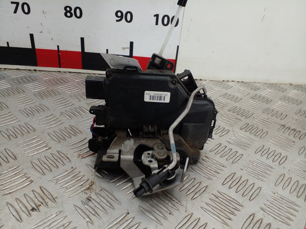 Замок двери задней левой AUDI A6 C5 1997-2004