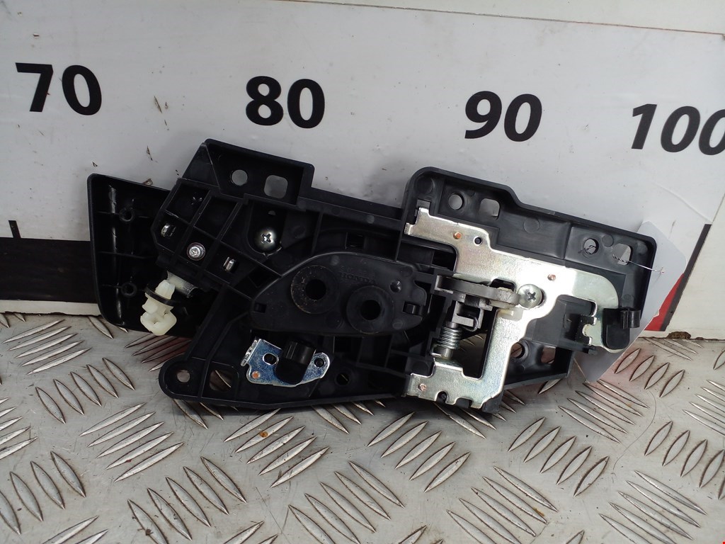 Ручка дверная задняя внутренняя правая HONDA Civic 4D 2006-2016