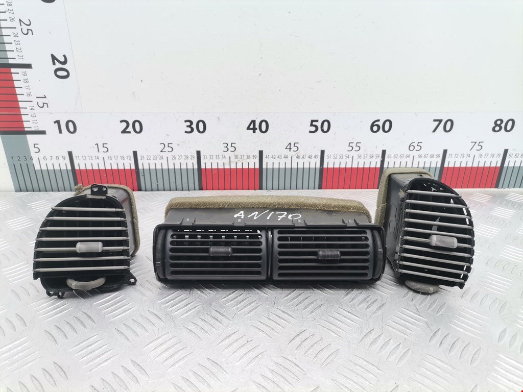 Дефлектор воздушный FORD Explorer 1995-2001