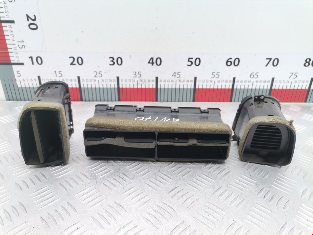 Дефлектор воздушный FORD Explorer 1995-2001