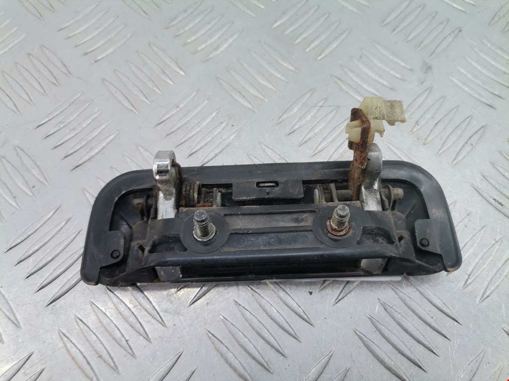 Ручка двери задней наружная правая MITSUBISHI L200 K6,K7 1996-2006