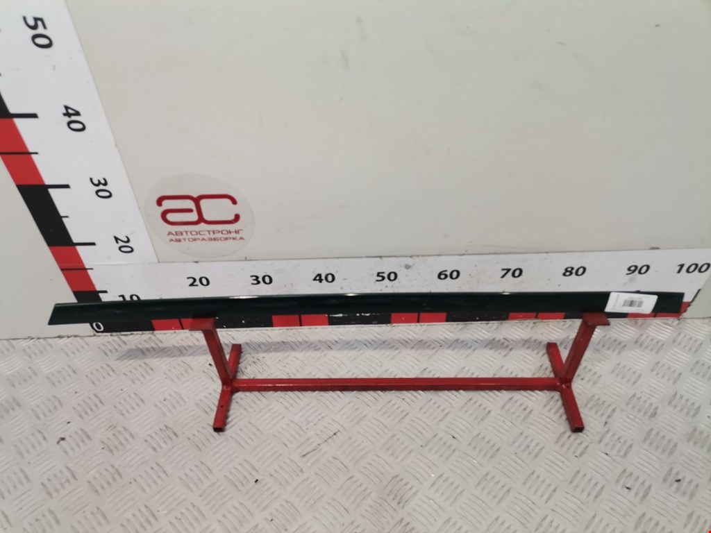 Накладка декоративная (молдинг) двери задней левой Audi A6 C5 (1997-2005)