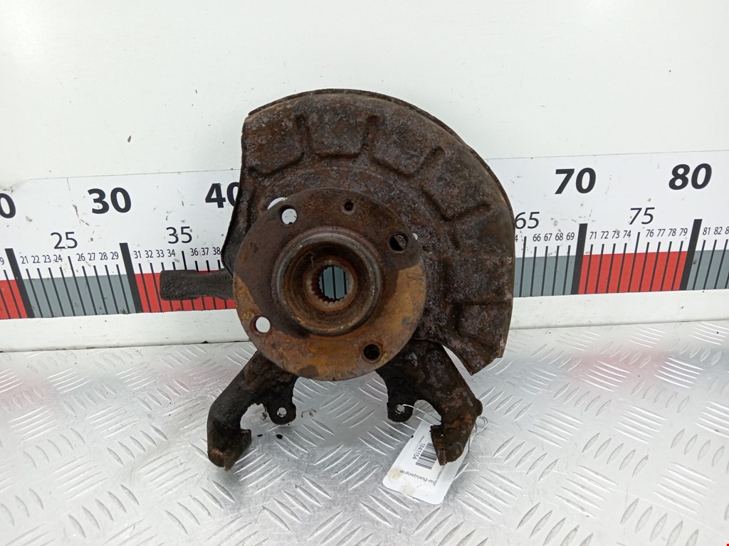 Ступица передняя левая VOLKSWAGEN Golf III 1991-1997