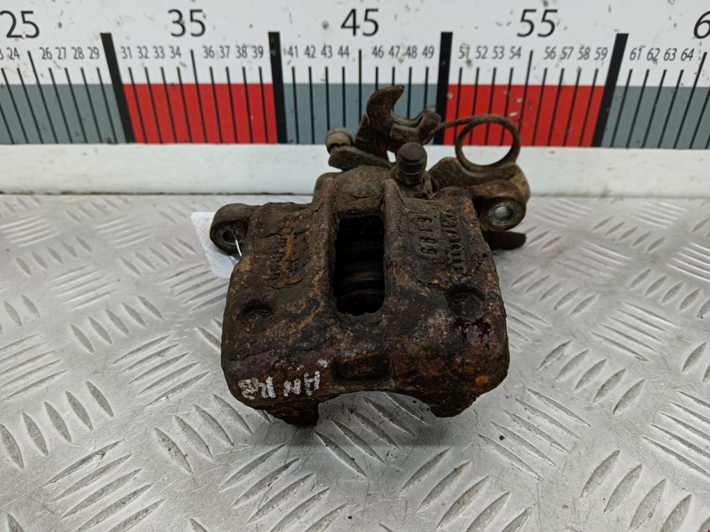 Суппорт задний правый AUDI A4 B5 1995-2001