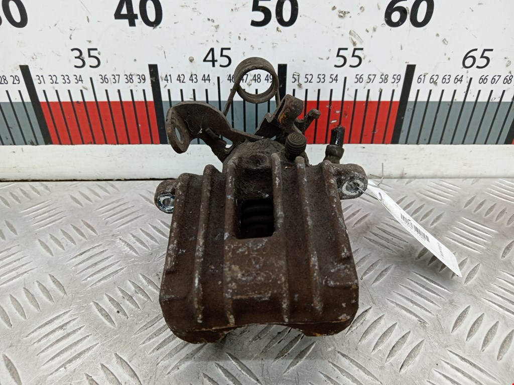 Суппорт задний правый AUDI A4 B6 2001-2005