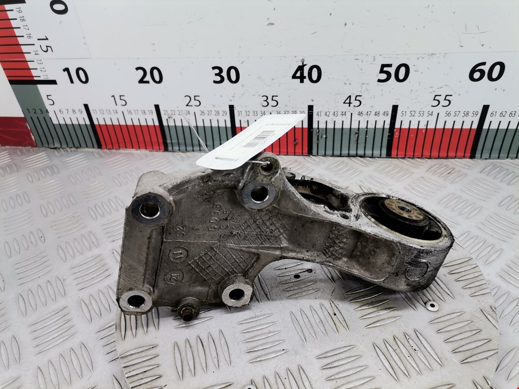 Кронштейн КПП PEUGEOT 206 1998-2012