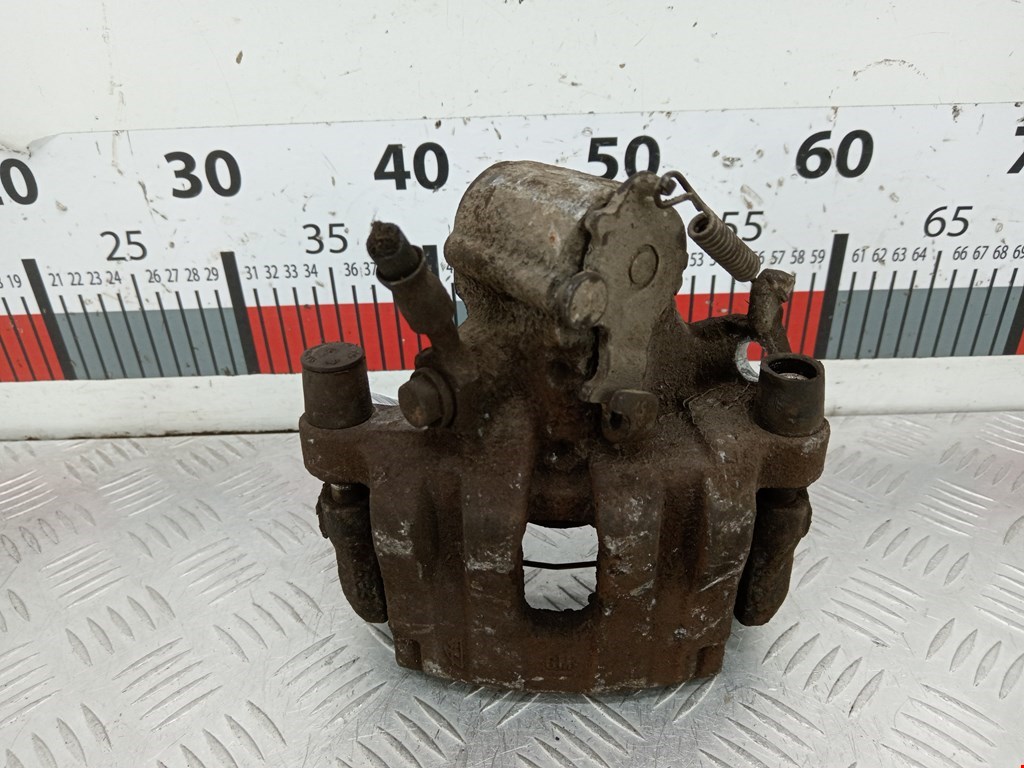 Суппорт задний правый OPEL Signum 2003-2008