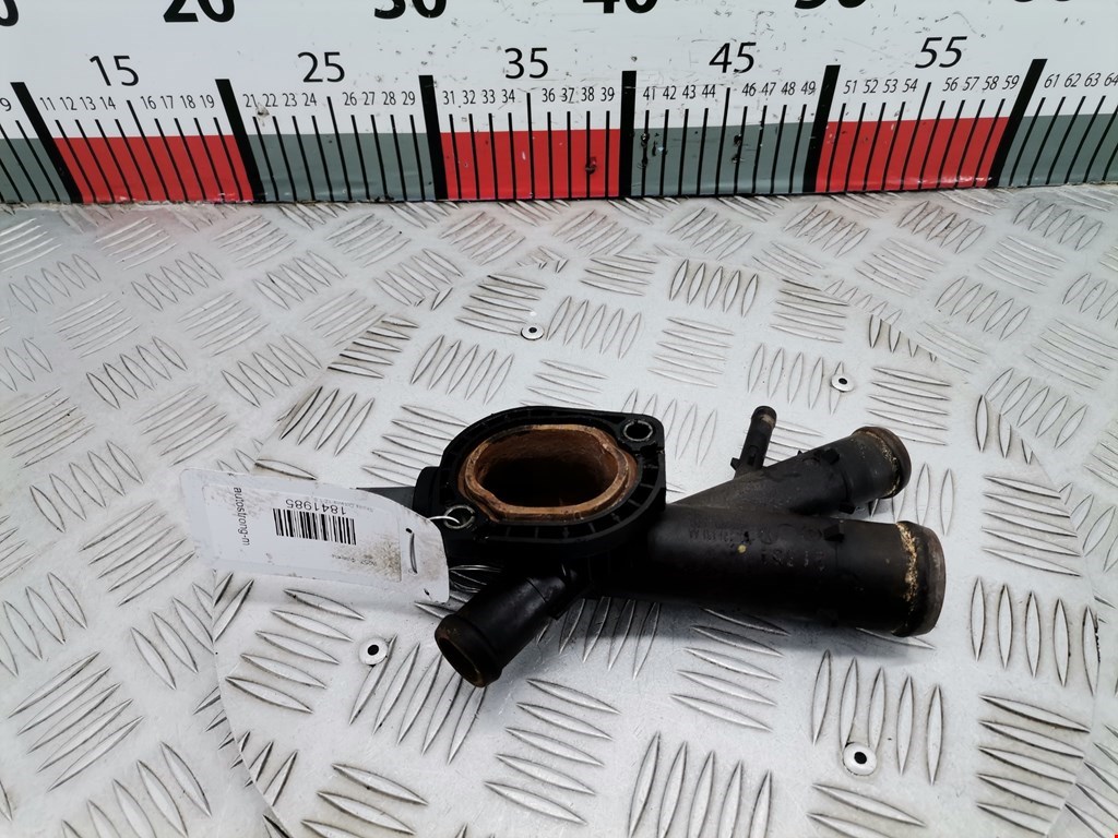 Тройник системы охлаждения SKODA Octavia A5 1Z- 2004-2013