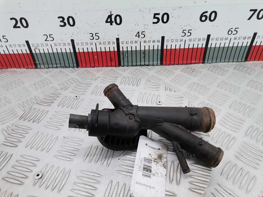 Тройник системы охлаждения SKODA Octavia A5 1Z- 2004-2013