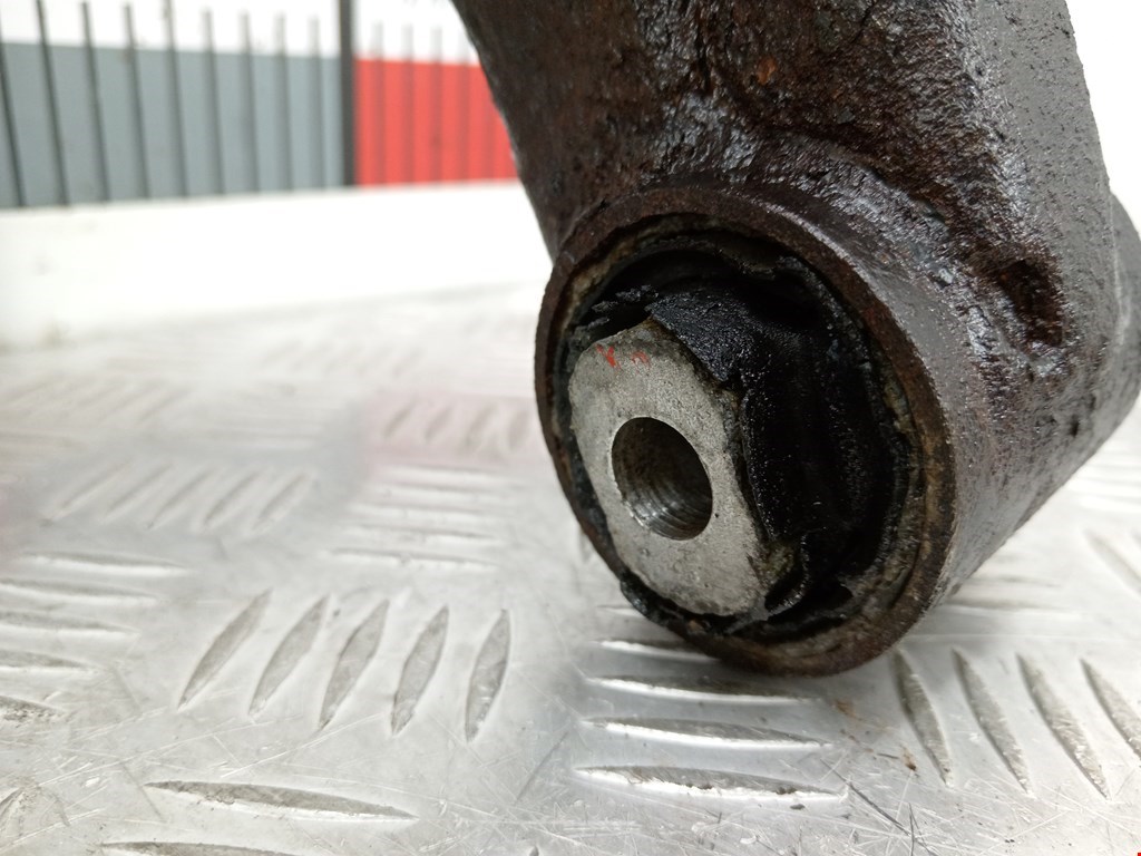 Рычаг задний правый LAND ROVER Range Rover 2002-2012