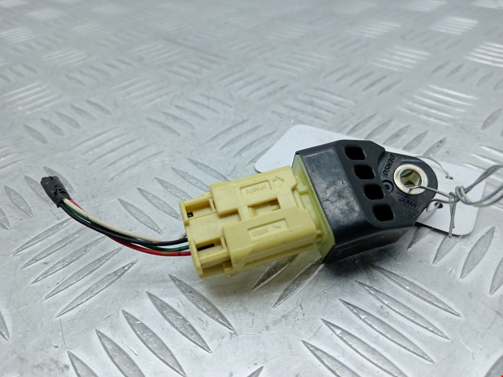 Датчик удара Toyota Rav4 3 (2005-2014)