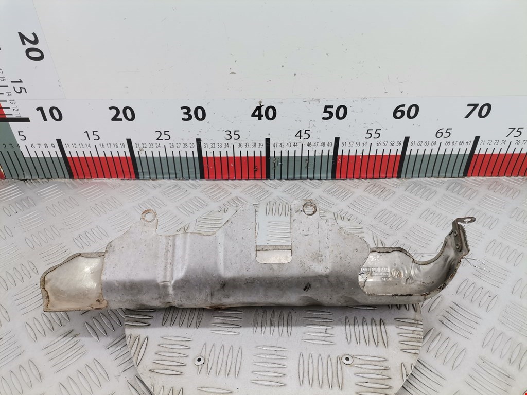 Защита выпускного коллектора Volkswagen Touareg 1 (2002-2010)