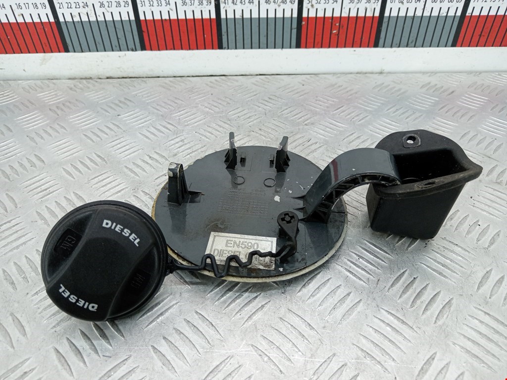 Лючок бензобака CHEVROLET Captiva 2006-2010