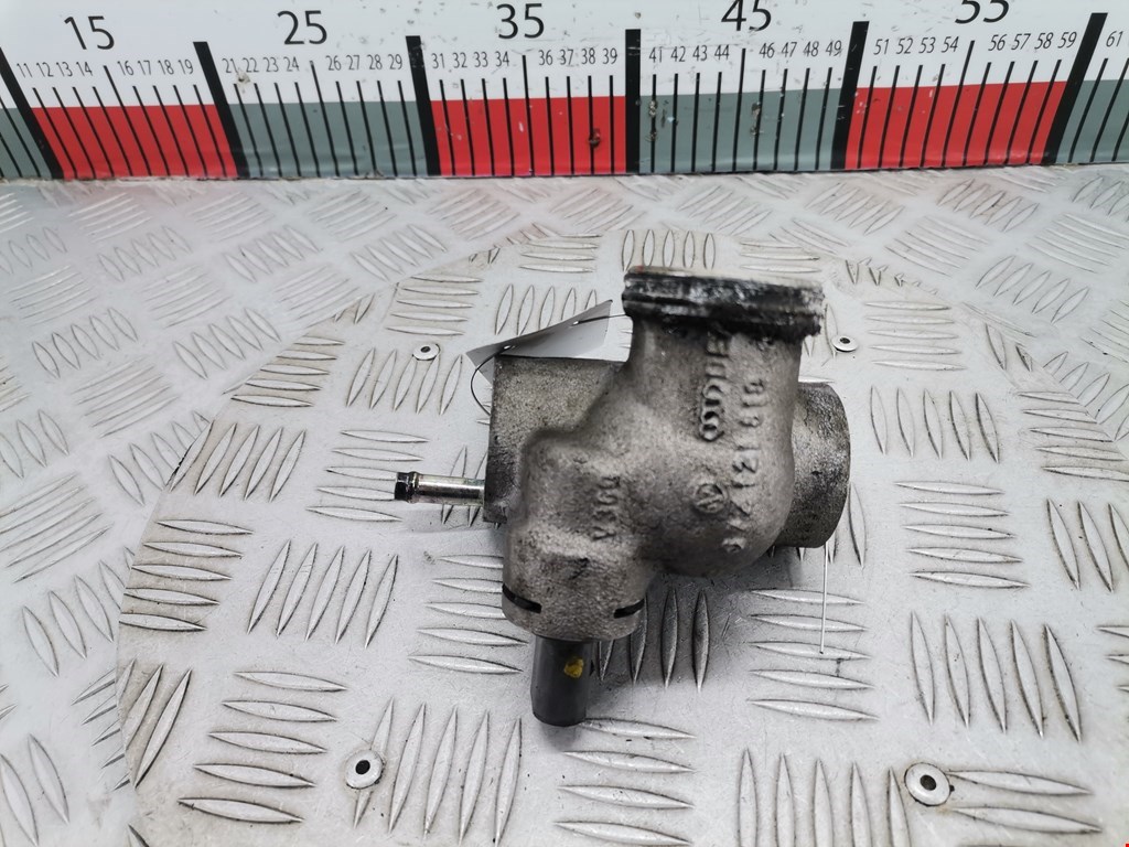 Тройник системы охлаждения VOLKSWAGEN Touareg 2002-2010