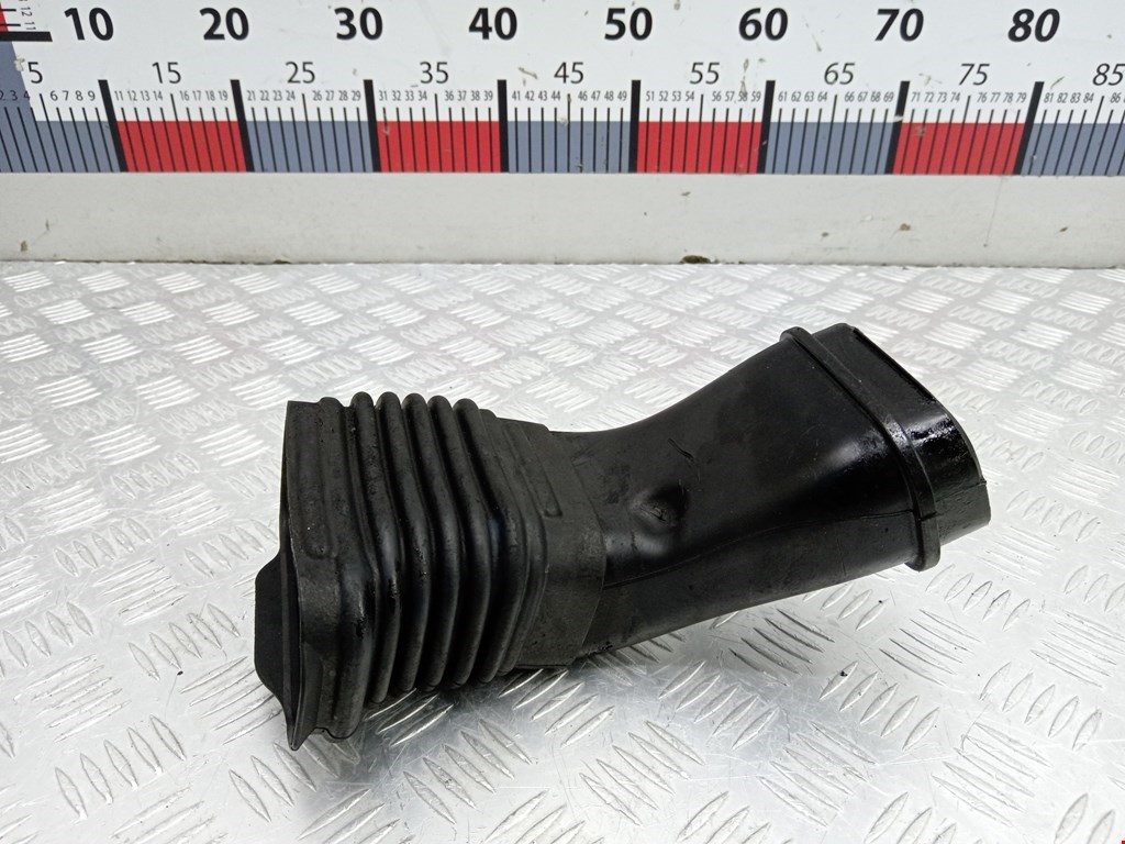 Патрубок воздушного фильтра MITSUBISHI Outlander GF0W 2012-н.в.