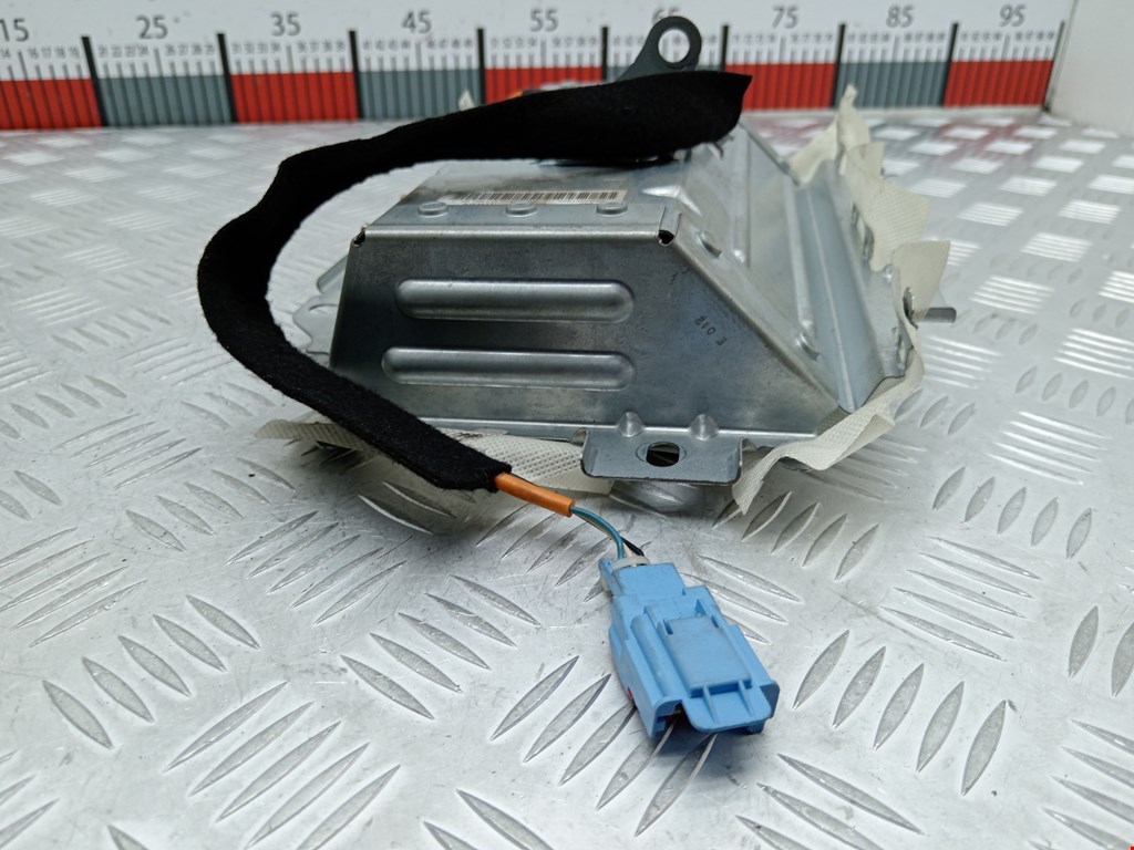 Подушка безопасности пассажирская (в торпедо) PEUGEOT 308 2007-2015