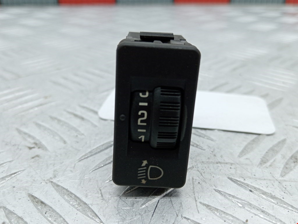 Кнопка корректора фар PEUGEOT 308 2007-2015