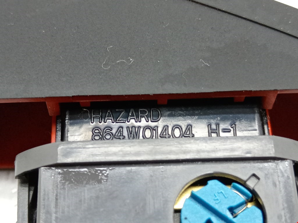 Кнопка аварийной сигнализации (аварийки) CHEVROLET Spark 2010-2015