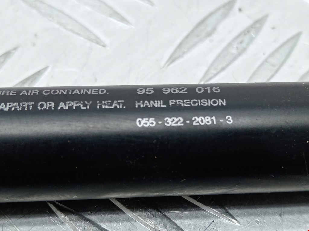 Амортизатор крышки (двери) багажника CHEVROLET Spark 2010-2015