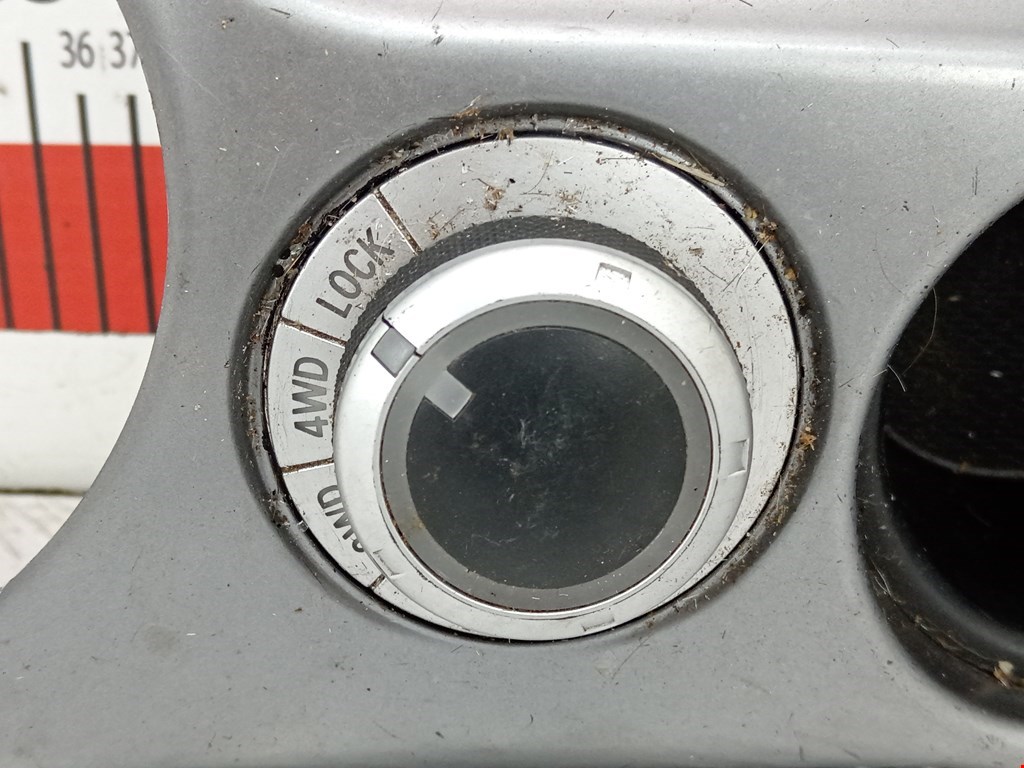 Кнопка включения полного привода MITSUBISHI Outlander XL 2006-2012