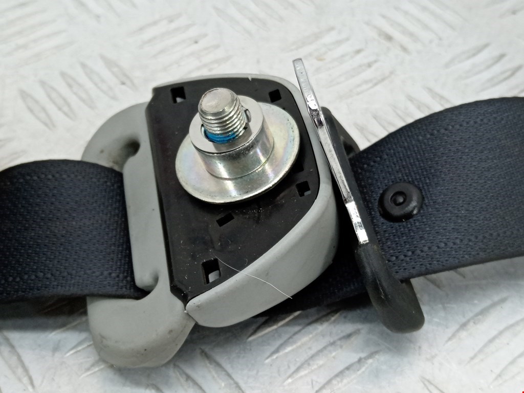 Ремень безопасности задний правый MITSUBISHI Outlander XL 2006-2012