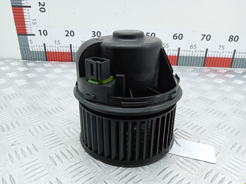 Моторчик (мотор) отопителя салона FORD Mondeo IV 2007-2015