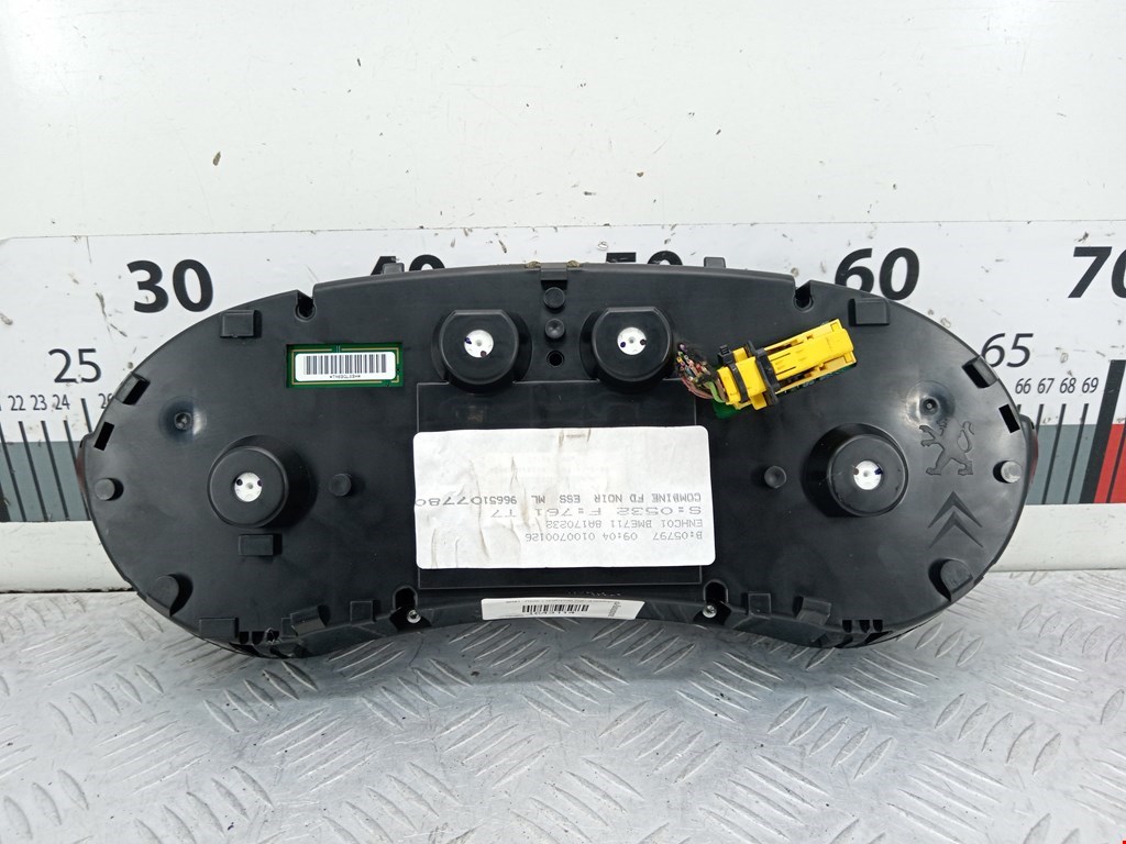 Панель приборов (щиток) PEUGEOT 308 2007-2015