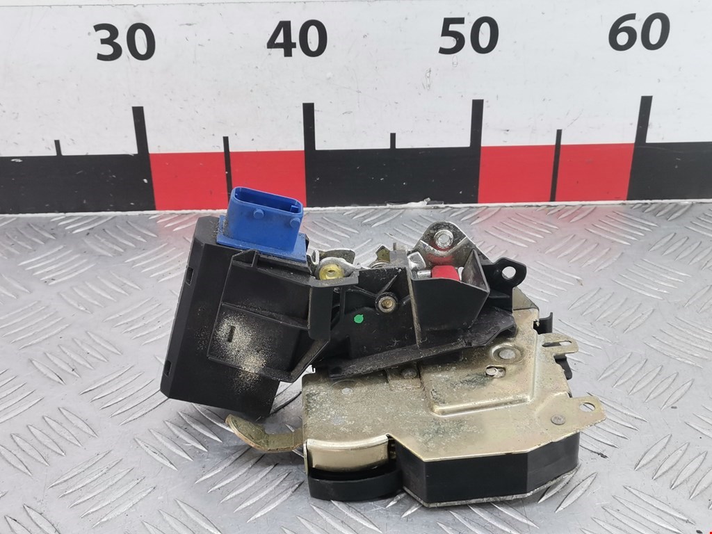 Замок двери задней правой BMW 3er E36 1991-2000