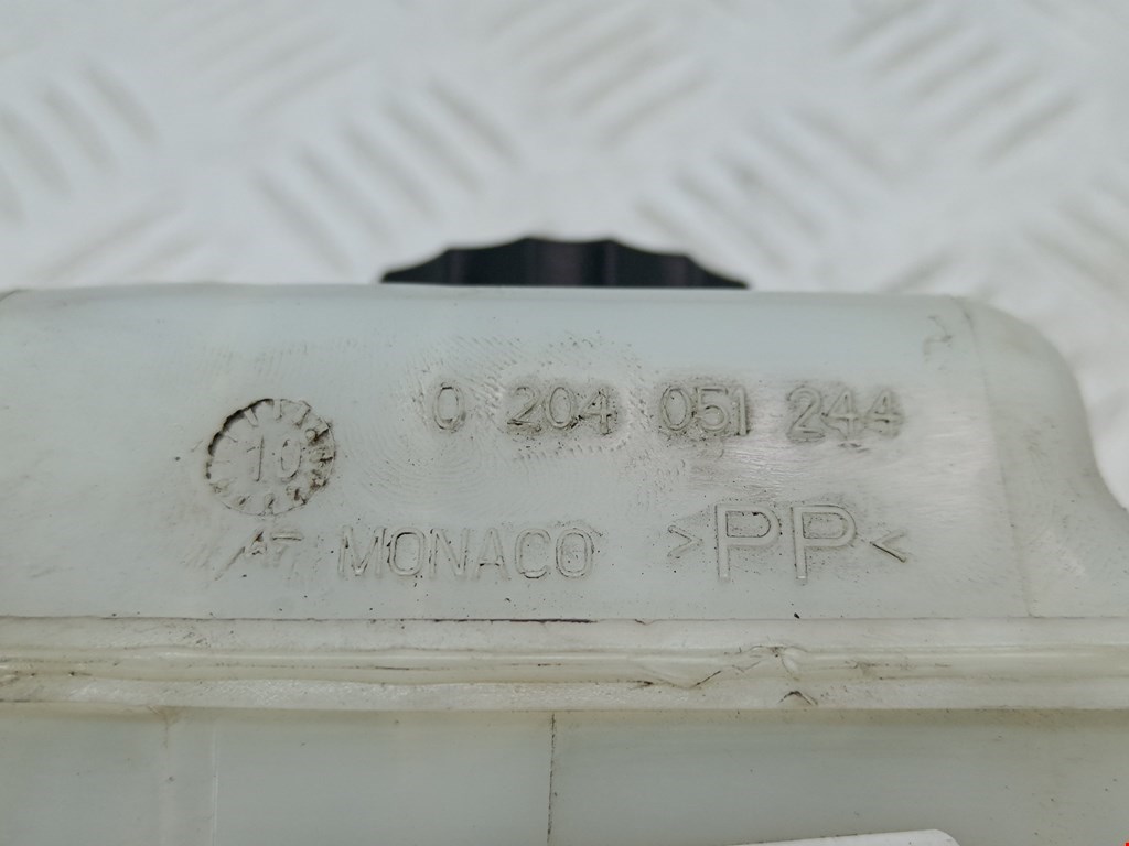 Бачок главного тормозного цилиндра OPEL Corsa D 2006-2014