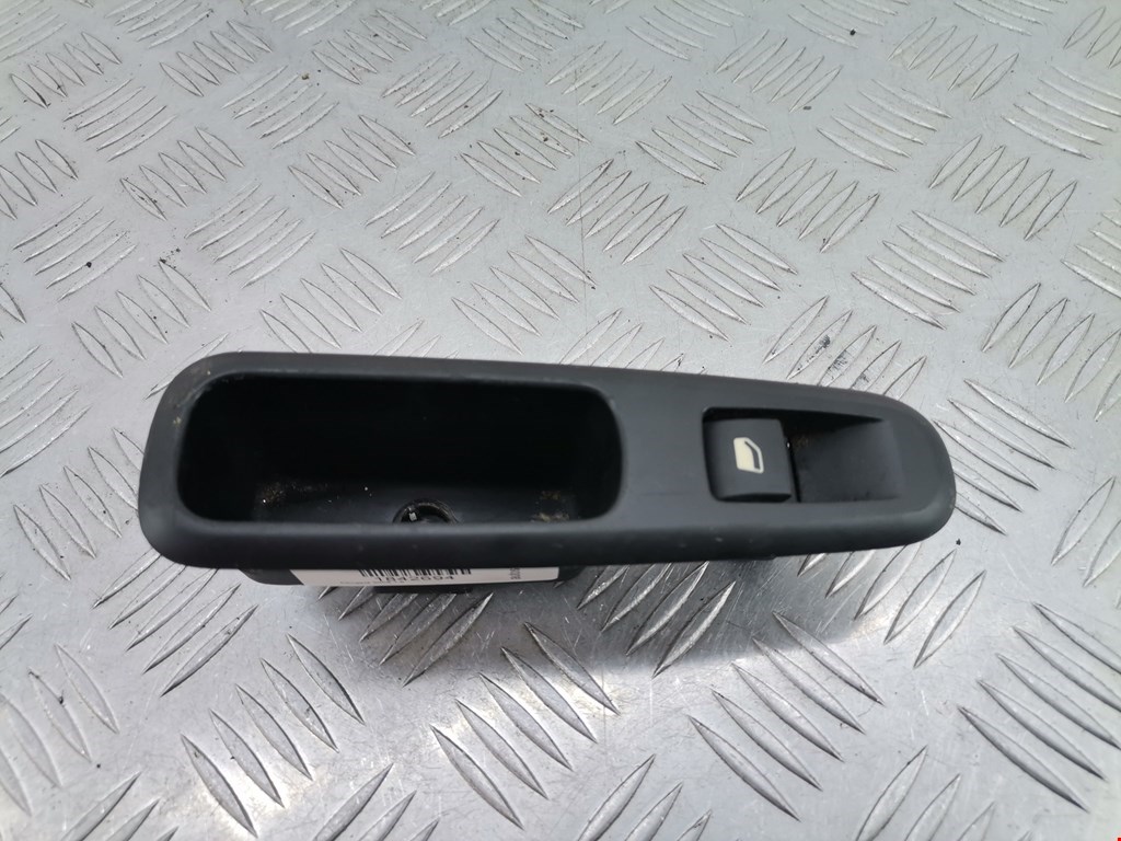 Кнопка стеклоподъемника PEUGEOT Partner 2008-2018