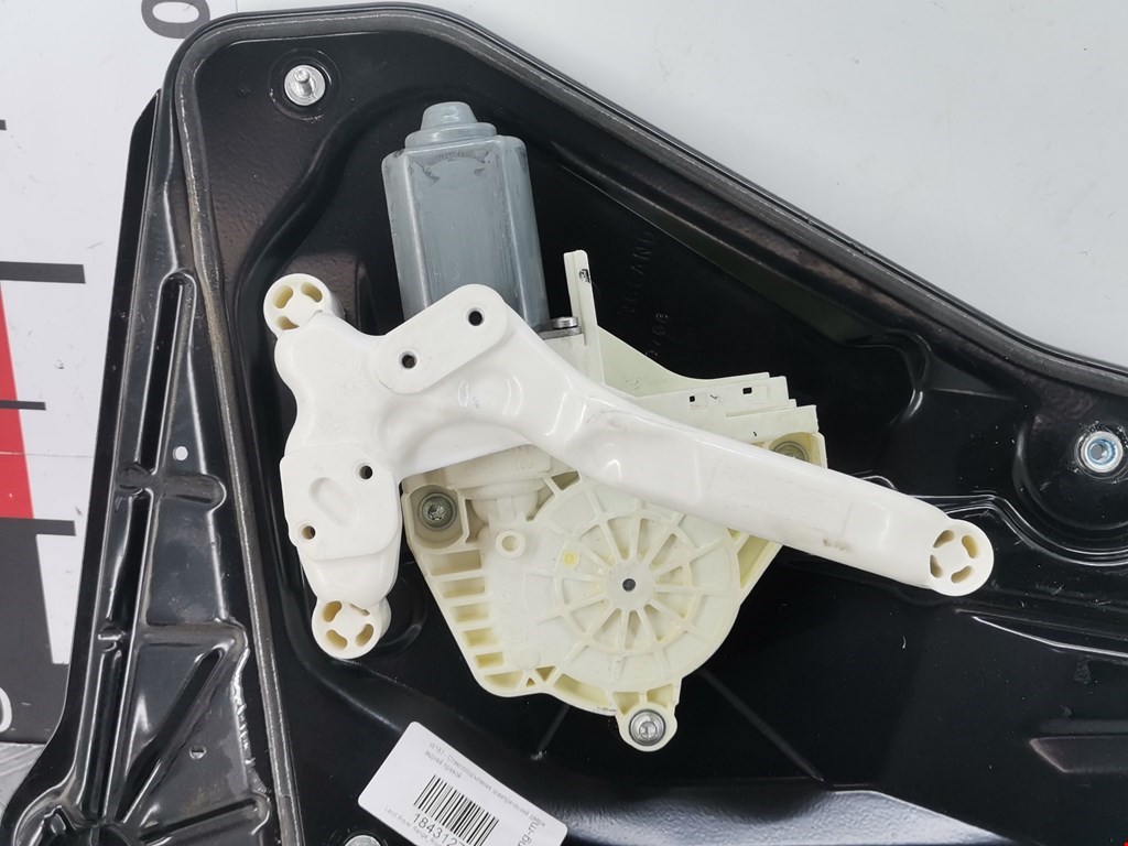 Стеклоподъемник задний правый LAND ROVER Range Rover Sport 2005-2013